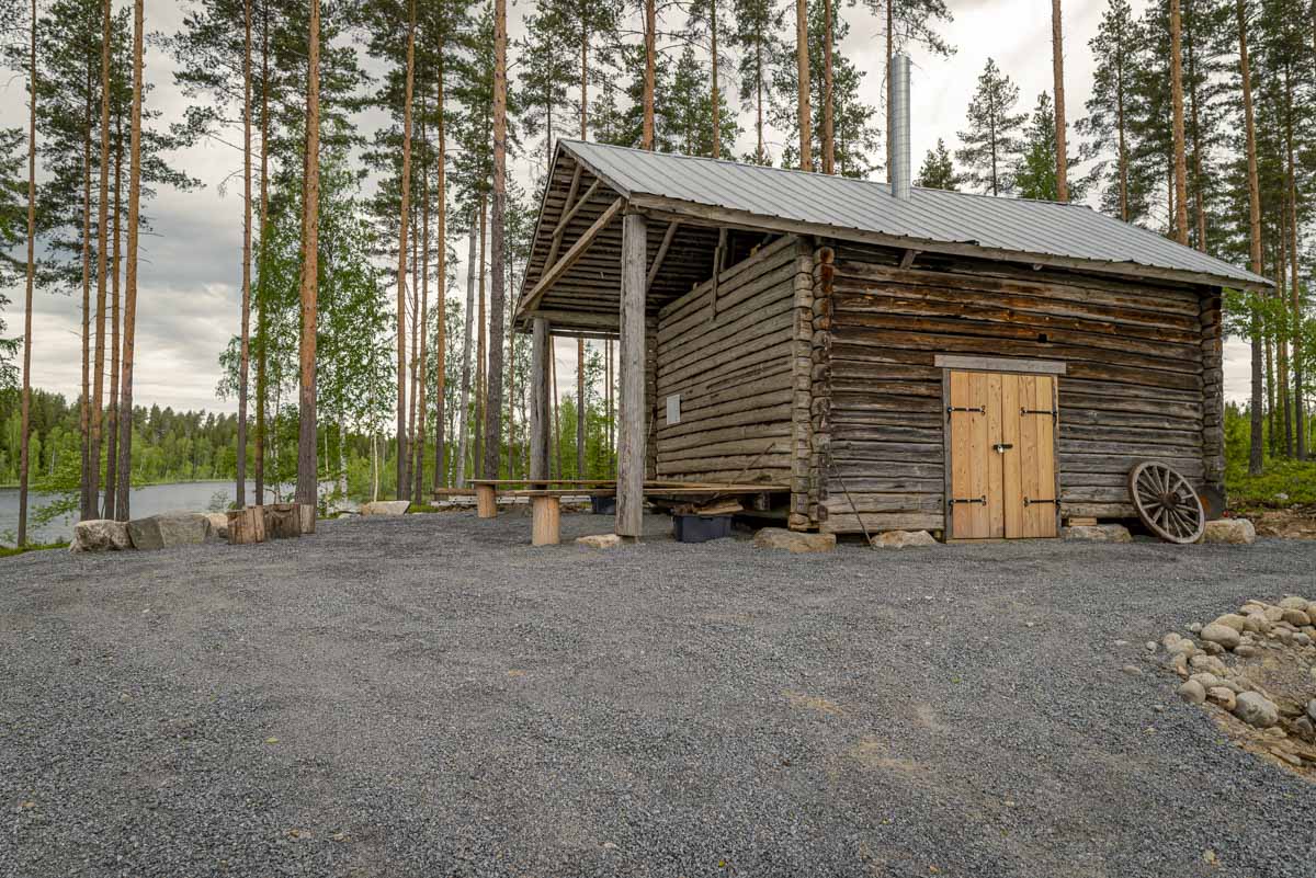 luontopolulle retkeilemään 1200